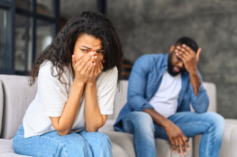 8 choses qui tuent les relations et comment les éviter